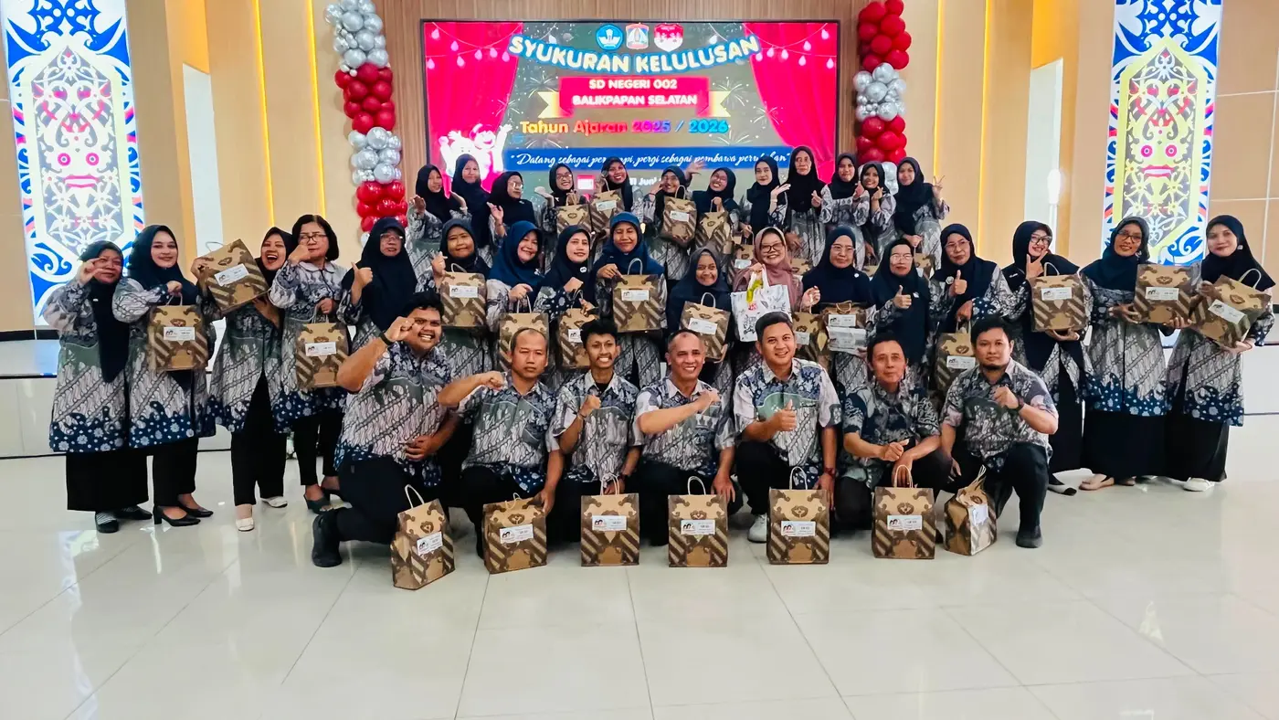 Dokumentasi kegiatan kelulusan sekolah